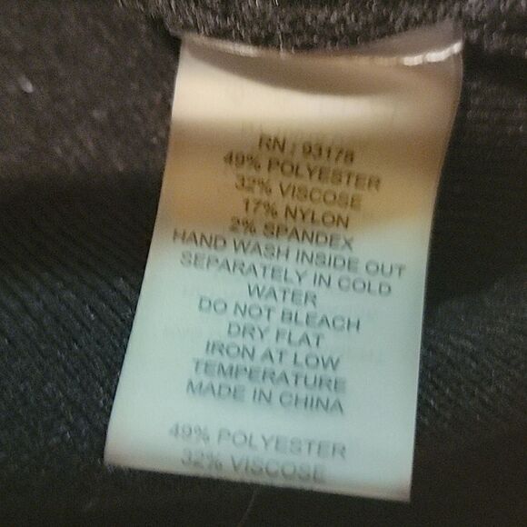 Elie Tahari black cutout tank top sz med - Picture 6 of 7